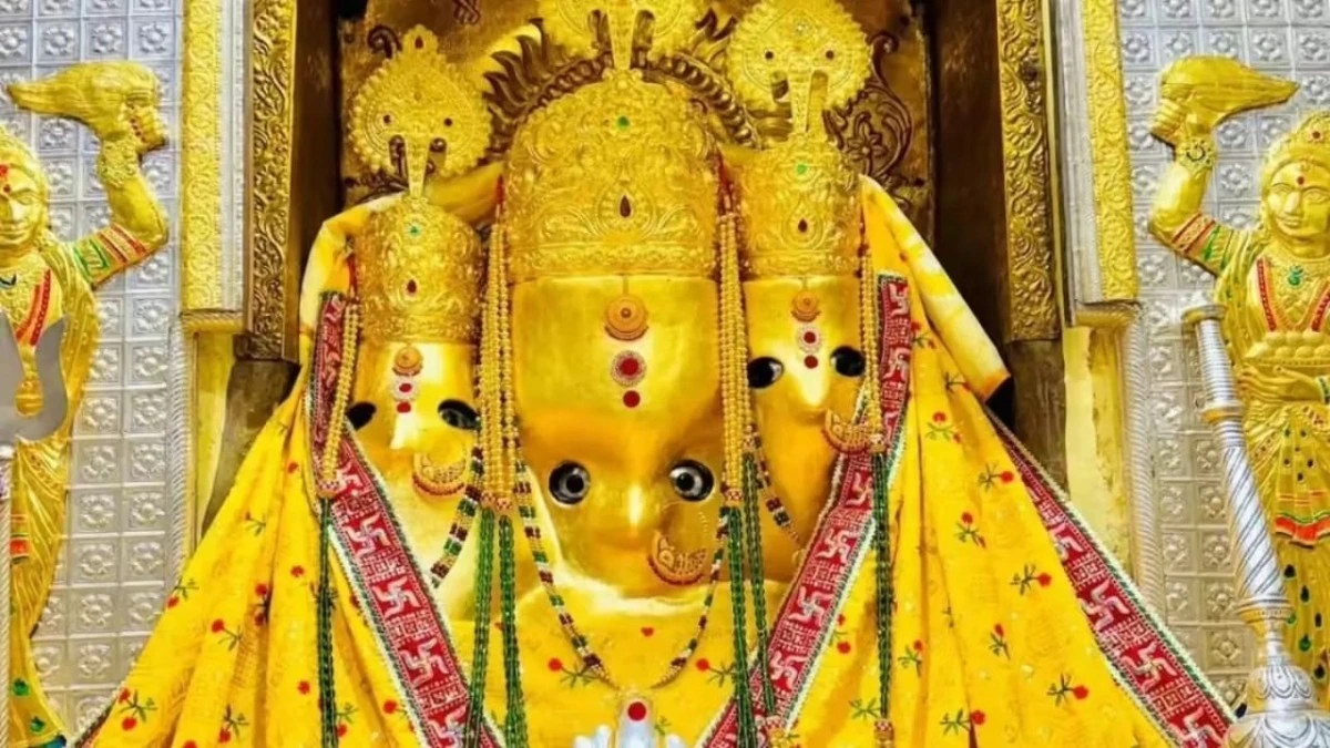 Maa Baglamukhi Aakarshan in Nalkheda